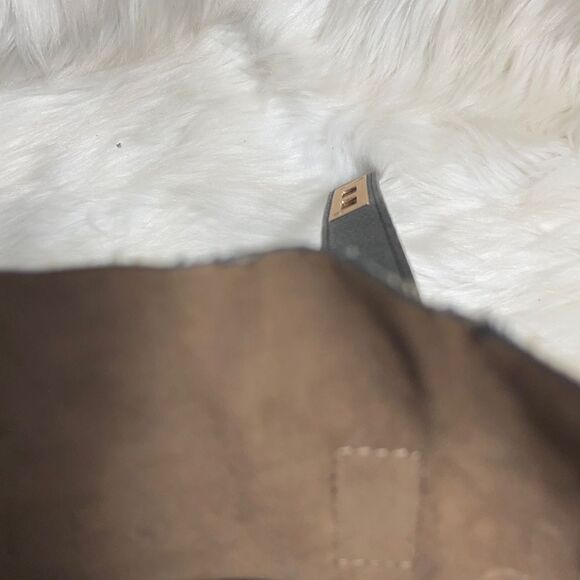 Un billion leopard print and black leather tote bag with gold tone hardwares - Picture 6 of 11